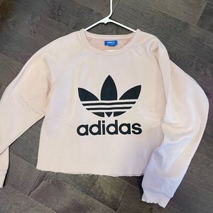 Cropped baby pink adidas crewneck sweatshirt